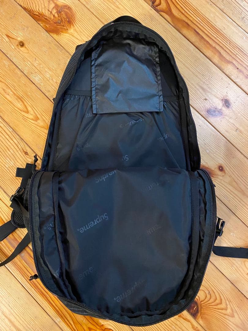 シュプリーム　24ss リュック