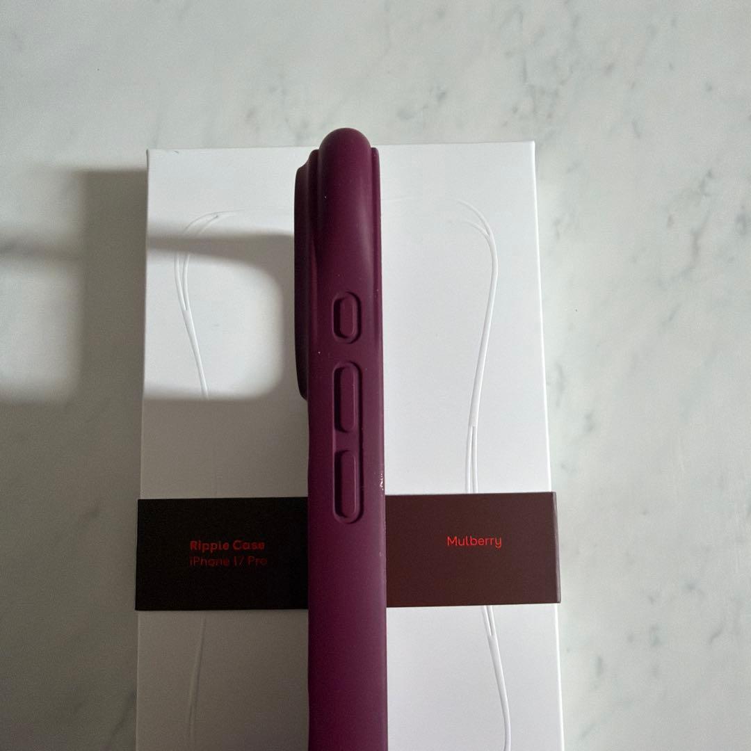 17Pro casetify ウェーブシリコンケース