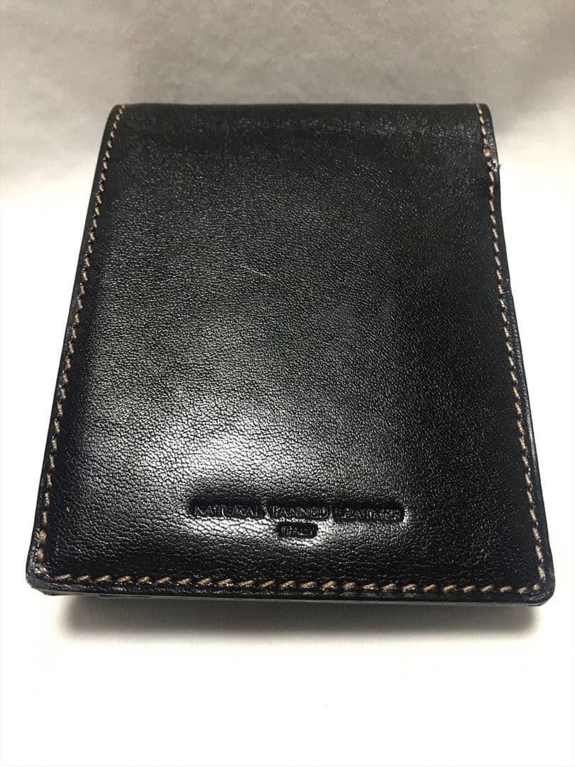 【新品・未使用】TAKEO KIKUCHI 牛革　二つ折り財布 ブラック