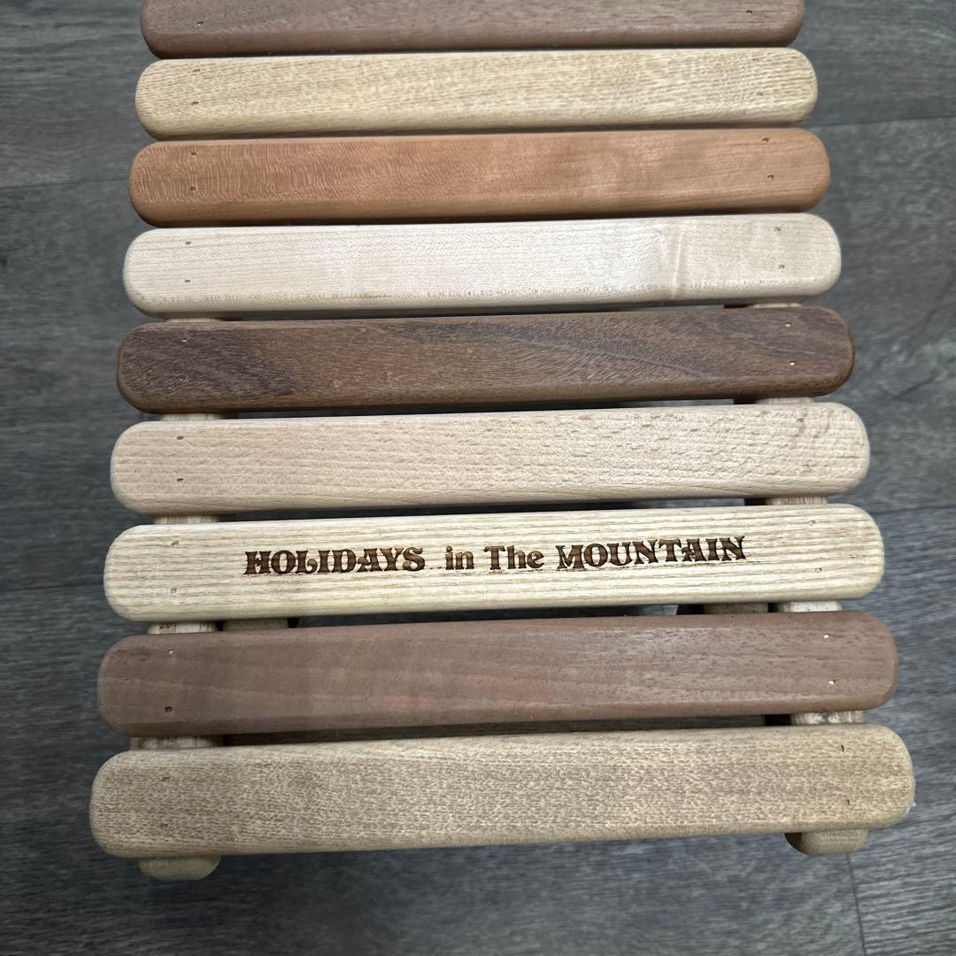 マウンテンリサーチ テーブルHOLIDAYS in The MOUNTAIN