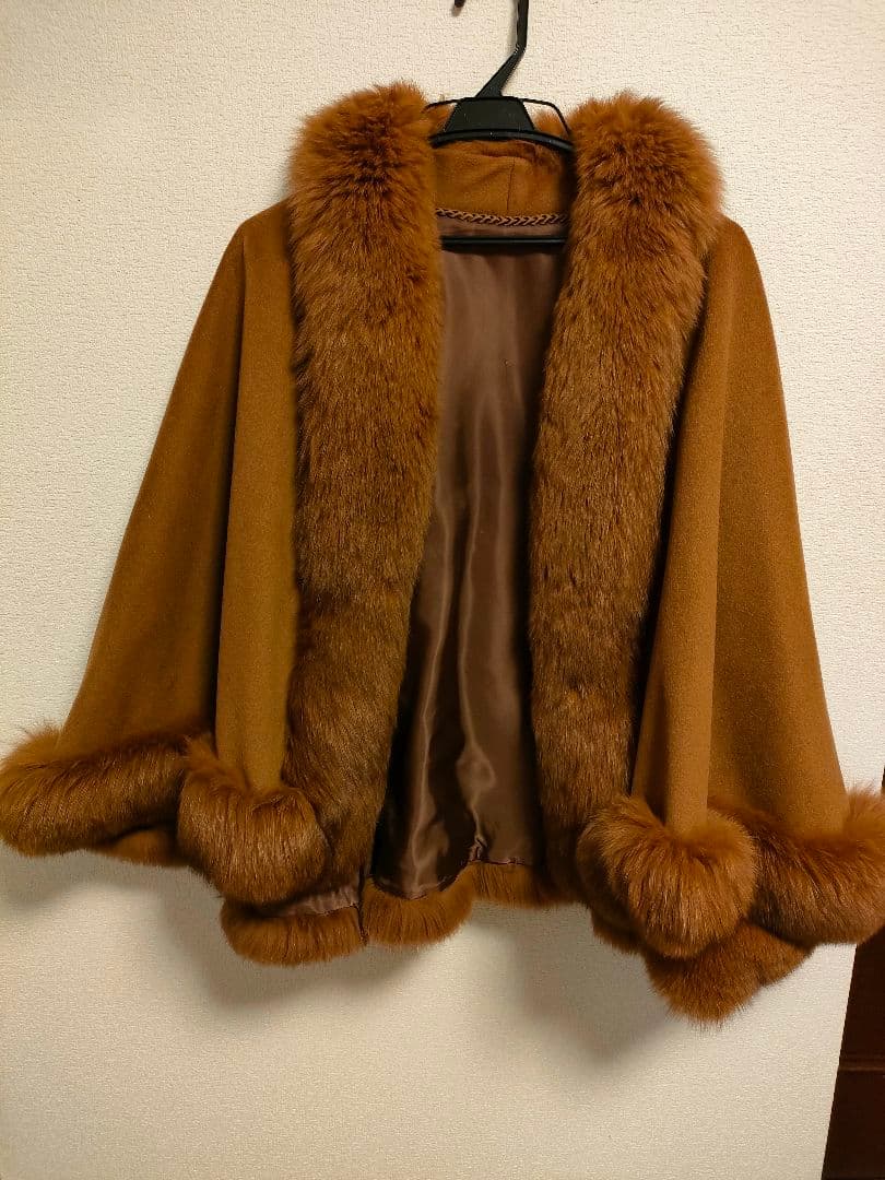 お値段見直しました。ケープ　ファー×カシミア　 茶系ベージュ 日本製 着物にも