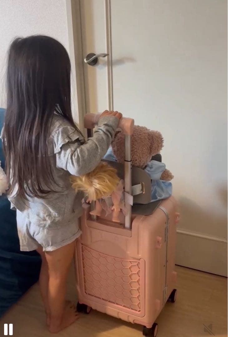 難あり新品未使用 多機能子供乗れるスーツケース　40リットル　白