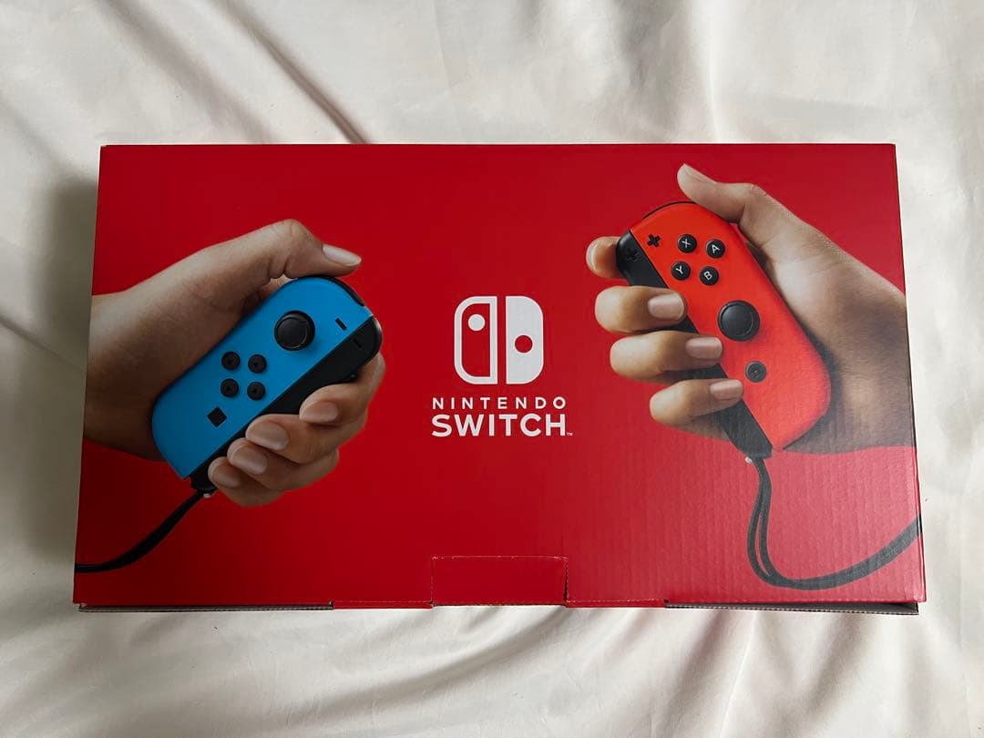 【初期化済み】Nintendo Switch ジョイコン1set +ケース付き