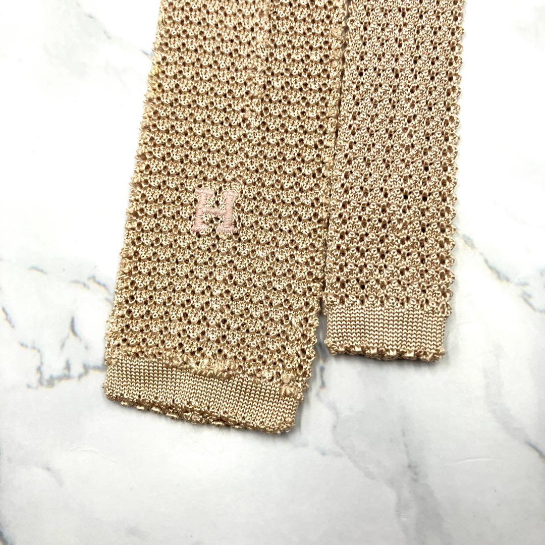 ◆美品◆HERMES ネクタイ ベージュ 編み柄 高級感 ロゴ入り