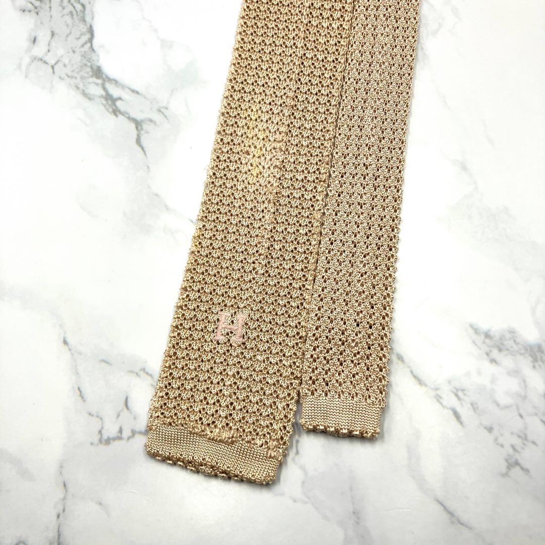 ◆美品◆HERMES ネクタイ ベージュ 編み柄 高級感 ロゴ入り