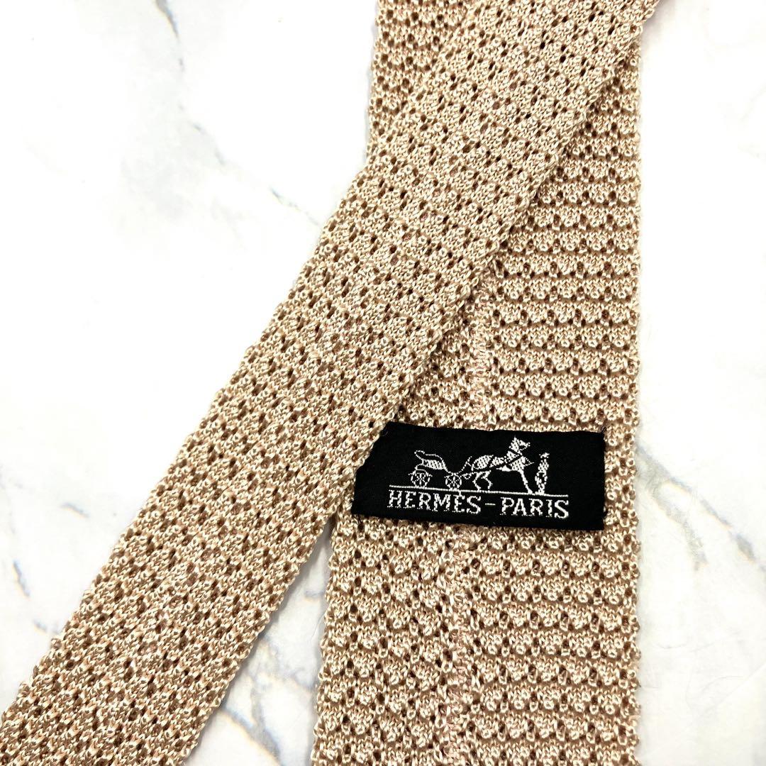 ◆美品◆HERMES ネクタイ ベージュ 編み柄 高級感 ロゴ入り