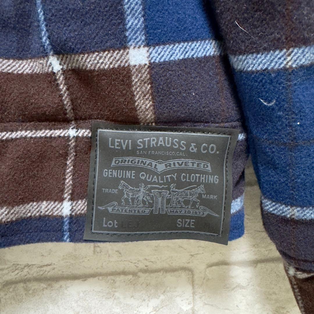 まーちゃん様【新品タグ付】リーバイス デニム 切替 チェック 中綿ジャケット