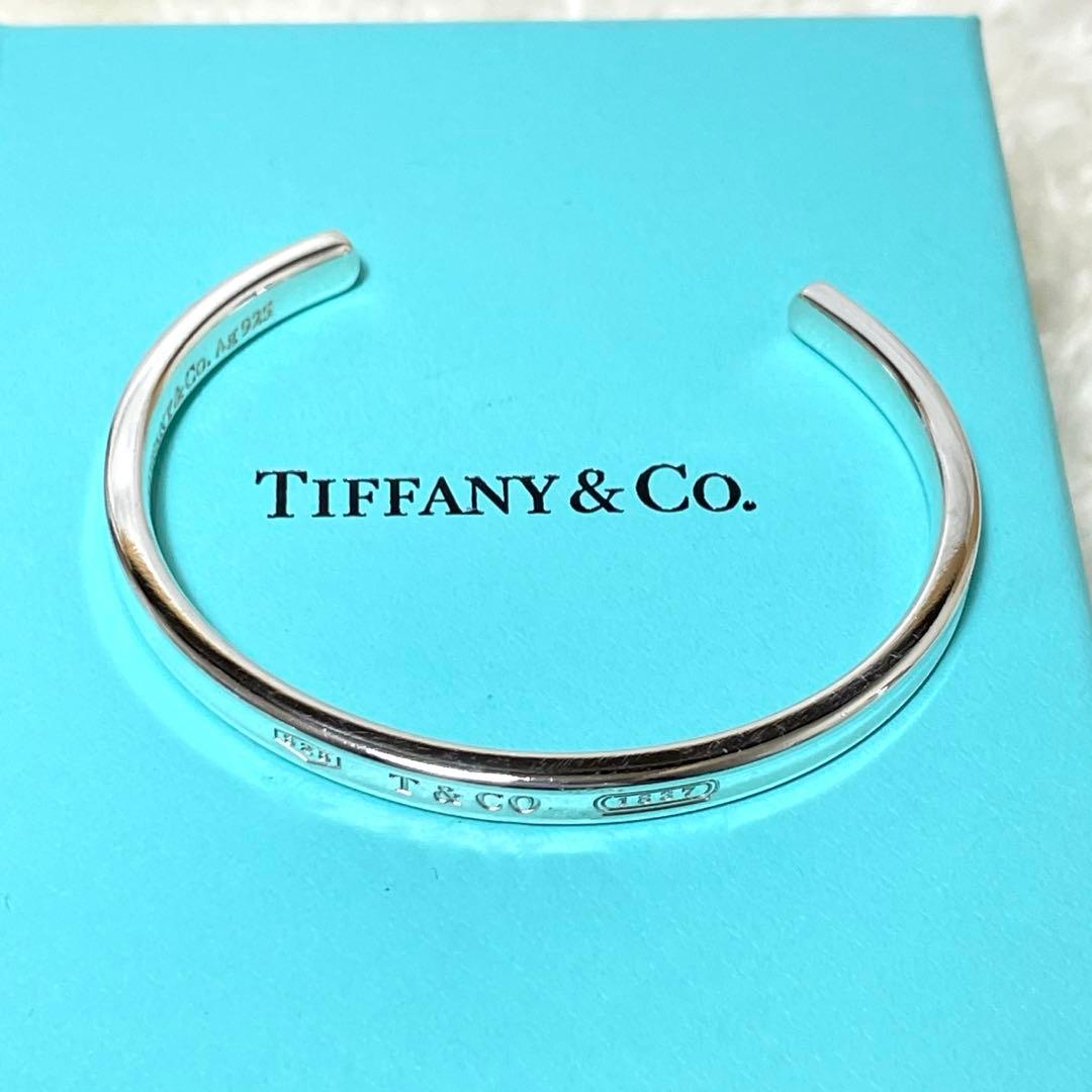 【極美品】ティファニー　ナロー1837 カフバングル　925 箱、巾着袋付属