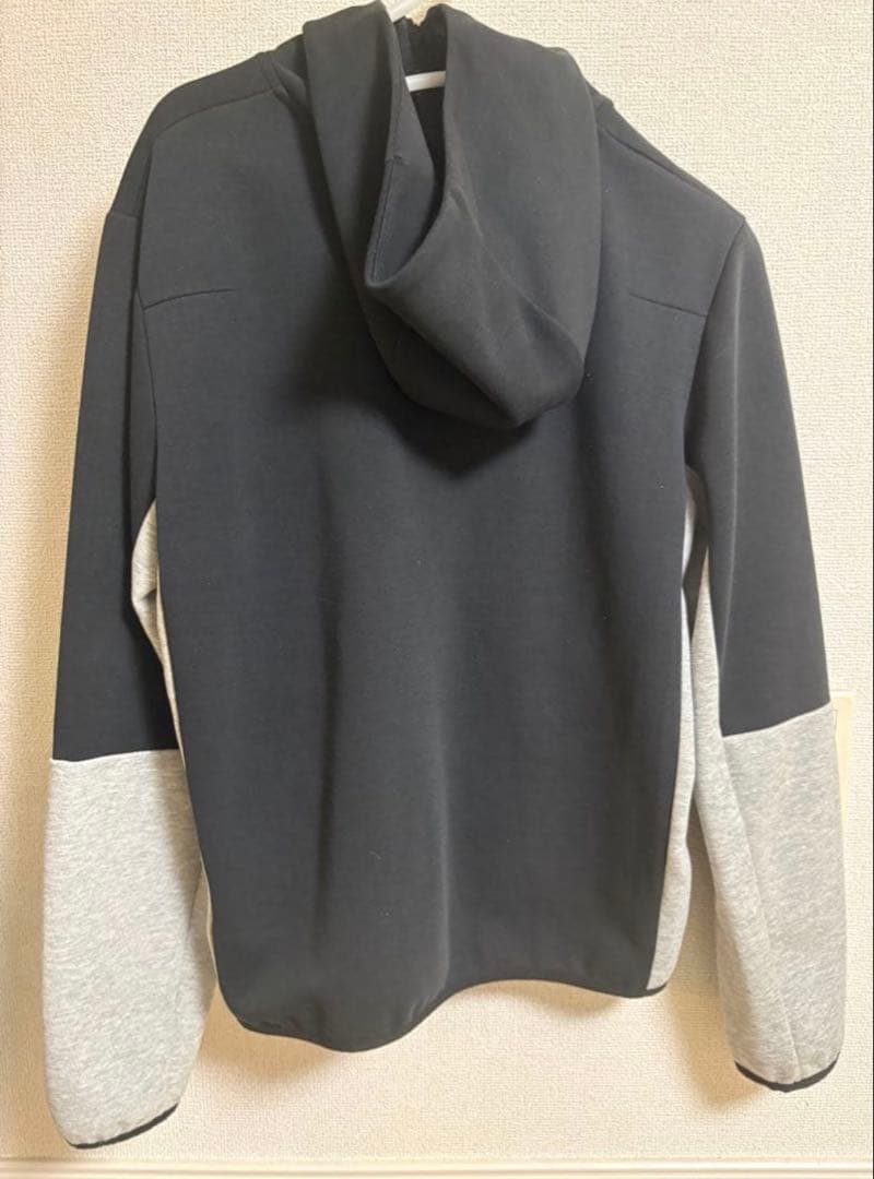 NIKE テックフリース 海外