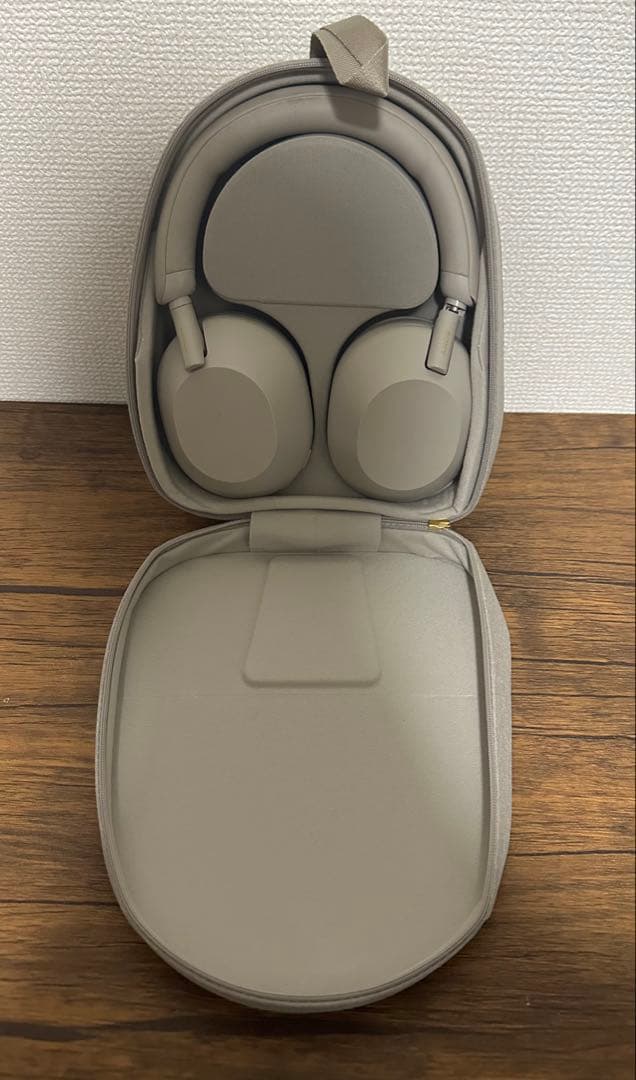 【SONY】 ワイヤレスヘッドホン WH-1000XM5 【ジャンク】