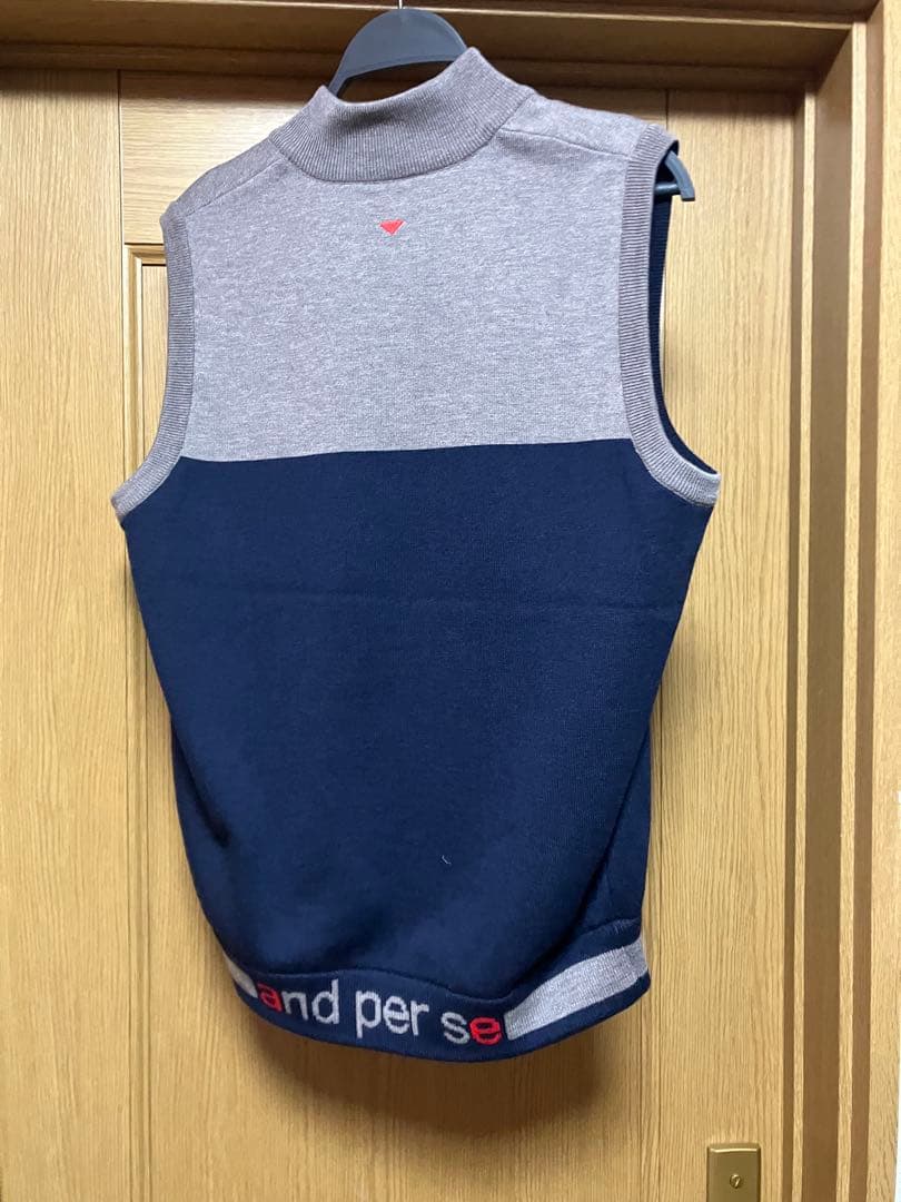 新品　and per se ゴルフ ベスト Lサイズ