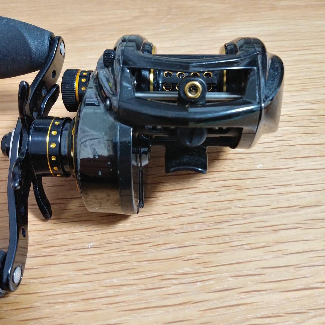 アブ レボブラック9 REVO BLACK 9 ベイトリール