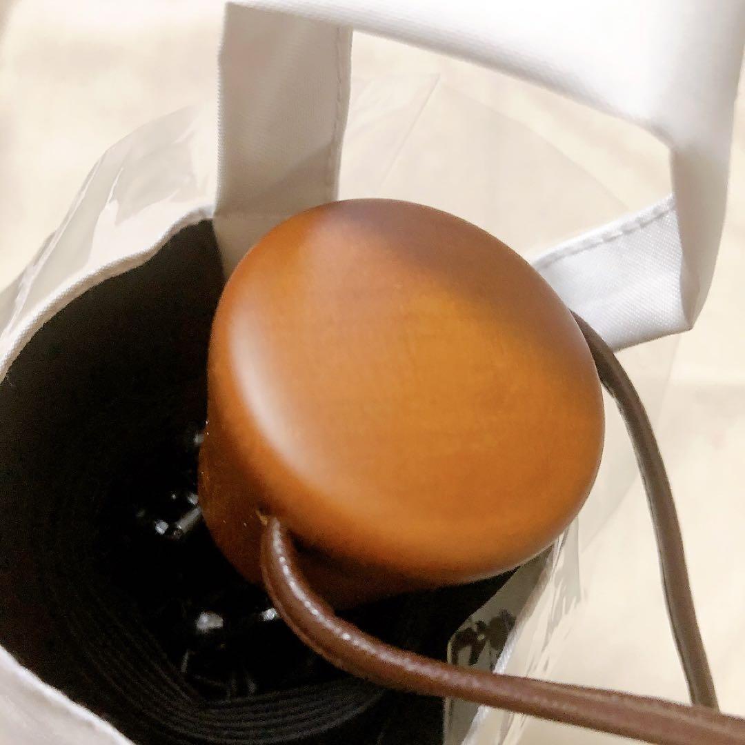 【新品未使用】サンバリア100 折りたたみ日傘 3段 白