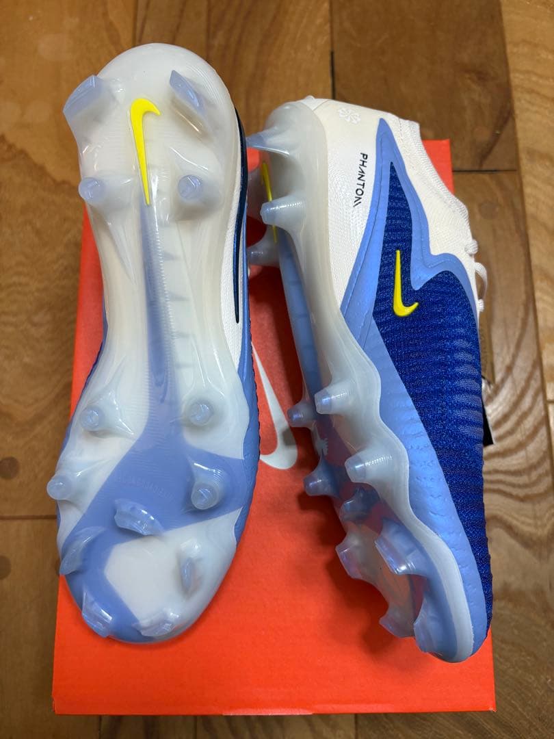 新品　大特価　ナイキ　ファントム 6 LOW エリート FG LV8 26.5