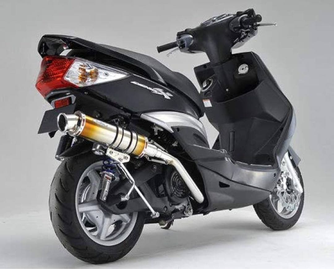 シグナス　リアライズ　マフラー