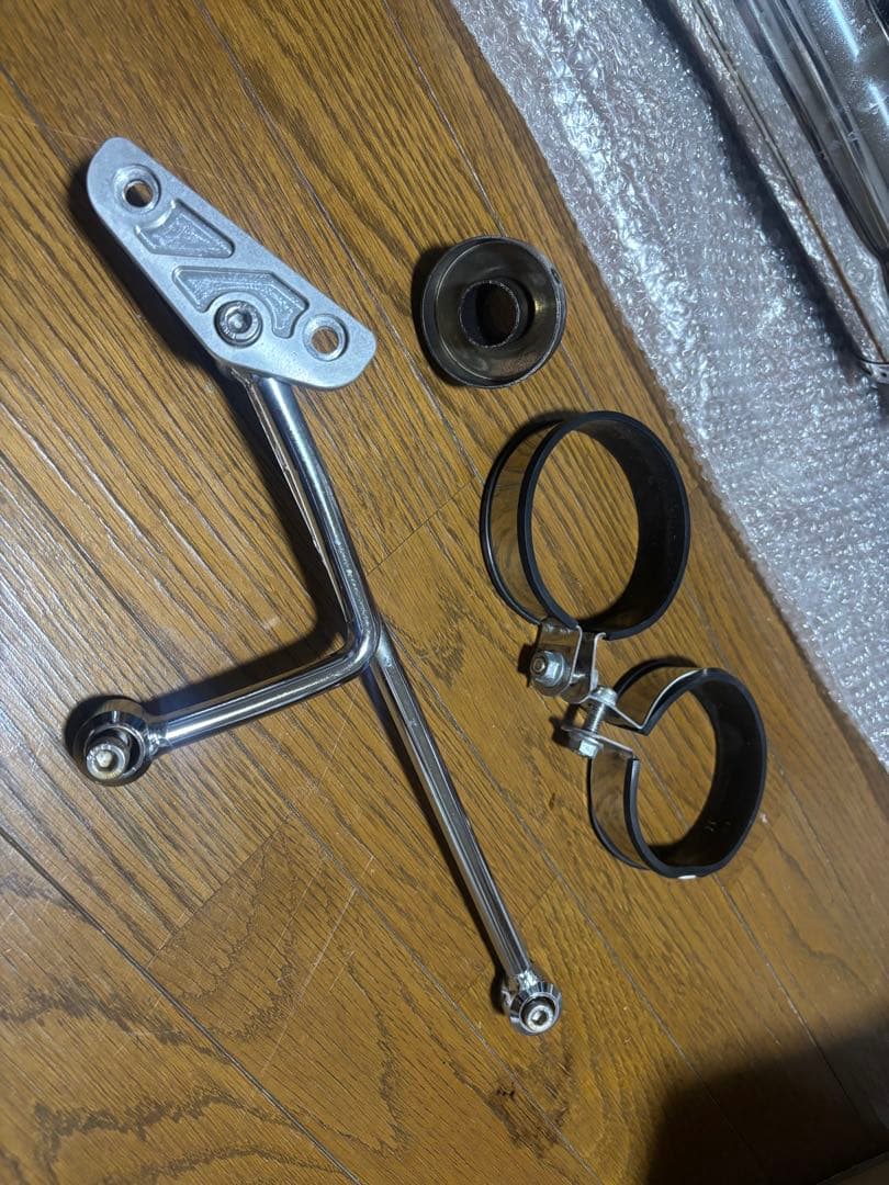 シグナス　リアライズ　マフラー