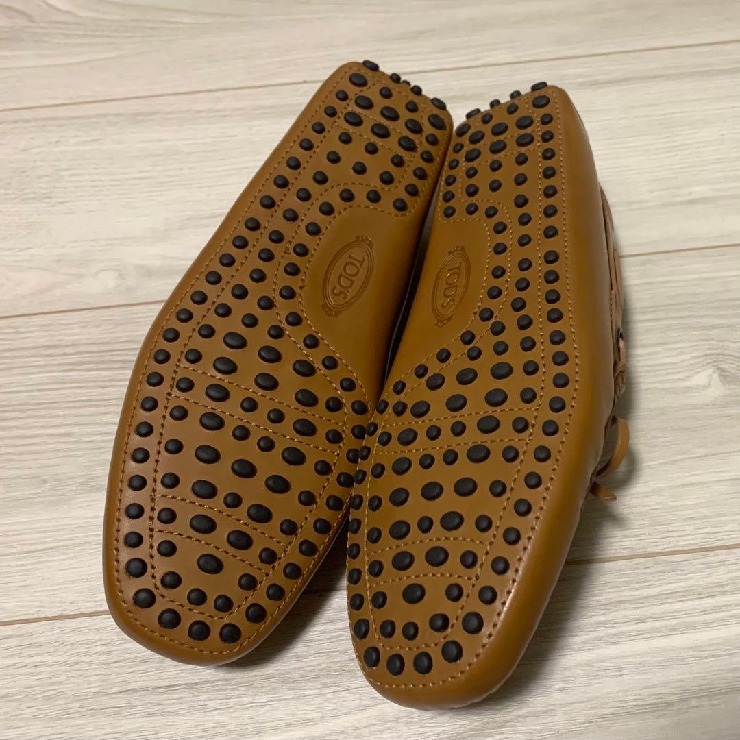 【新品未使用】TOD'S ドライビングシューズ、モカシン