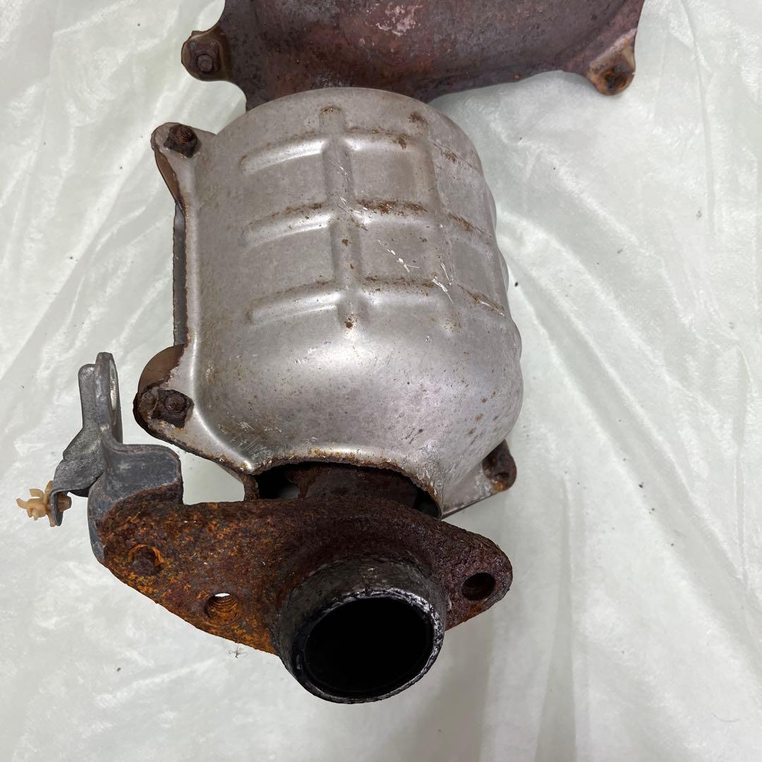 スズキ　パレット　触媒