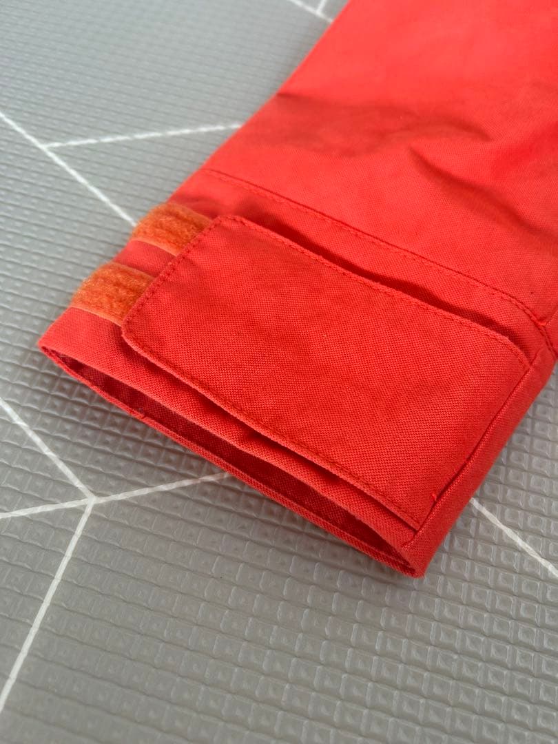 burton スノーボードウェア 上下　M&Sサイズ