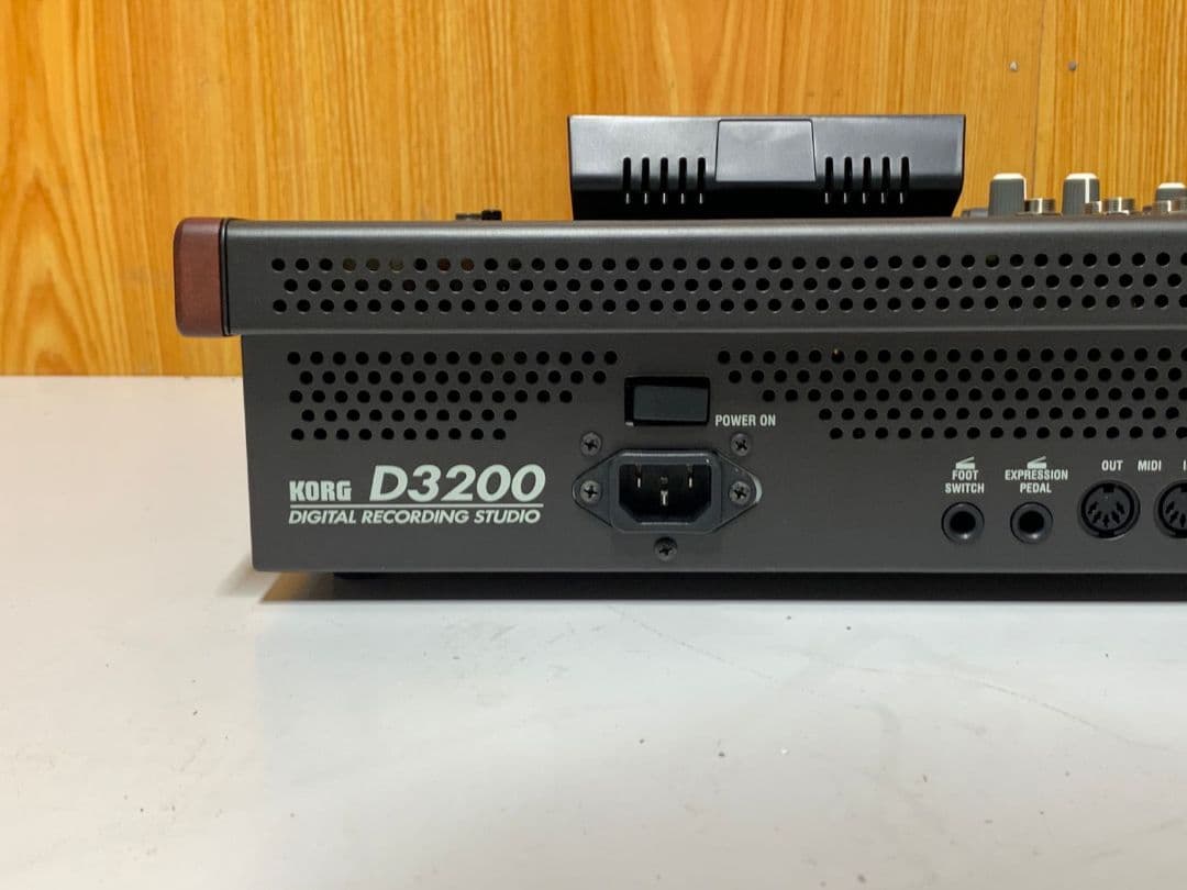 KORG D3200 デジタルレコーディングスタジオ ブラック