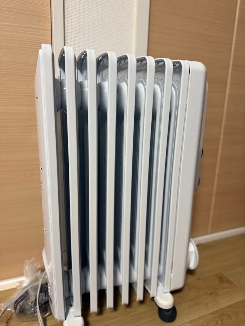 Sononさん専用　デロンギアミカルドオイルヒーター RHJ35M0812-DG