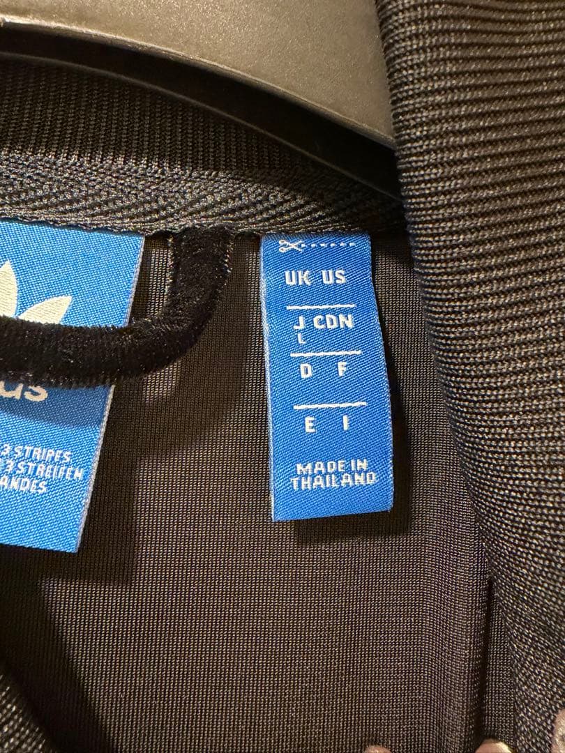 adidas ベロア　トラックジャケット