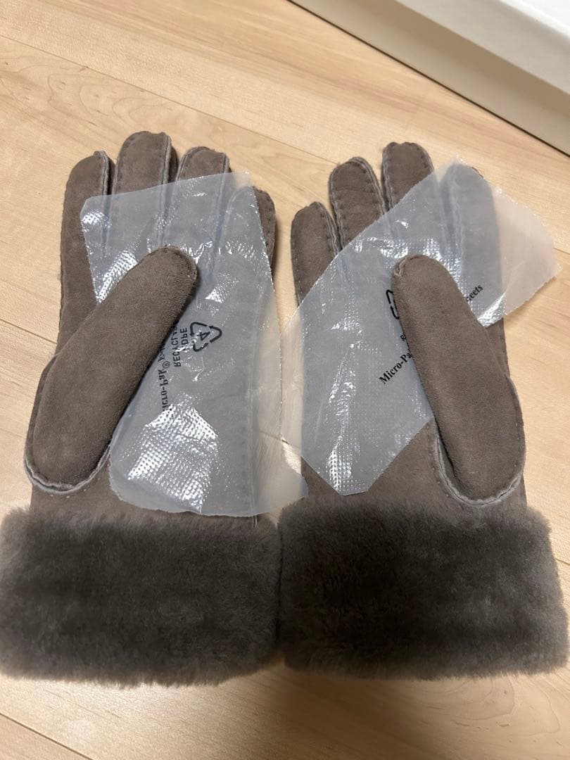 ⚠️お値下げしました！！★UGG ムートングローブ★美品！！