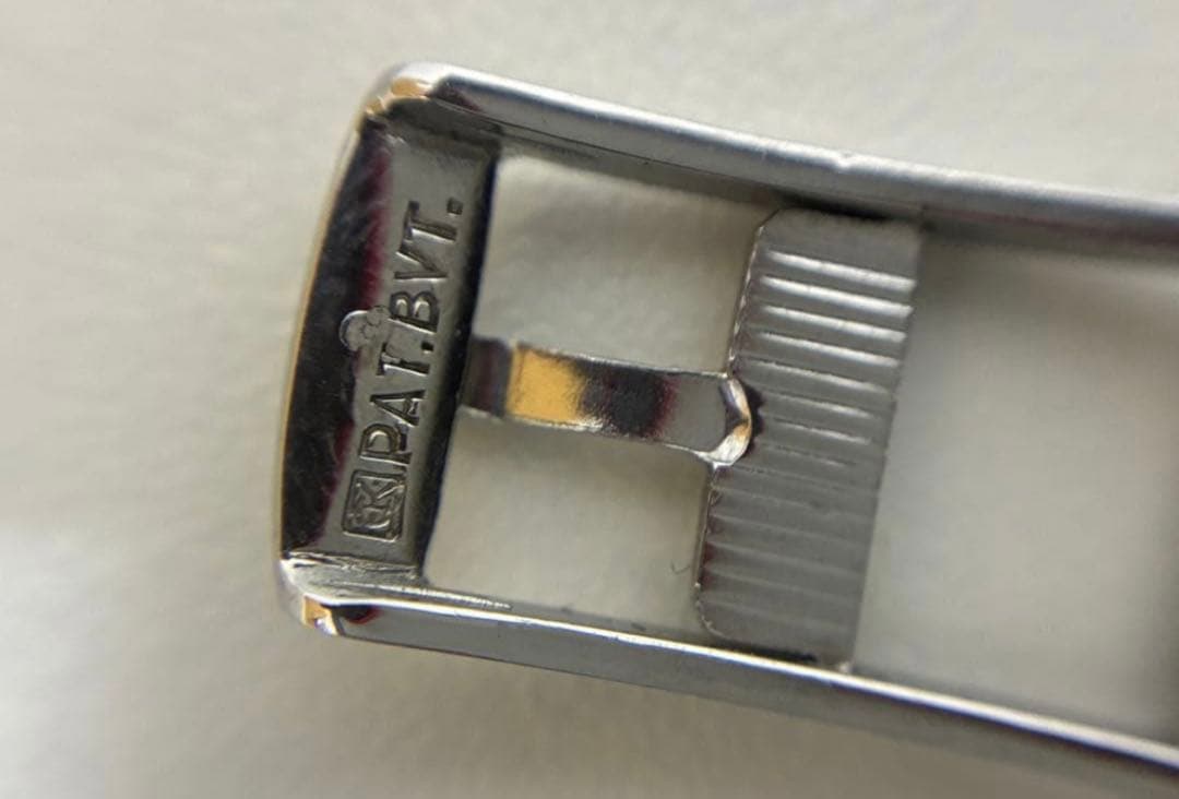 可動品　オメガ 手巻き 腕時計 希少文字盤 デビル アンティーク