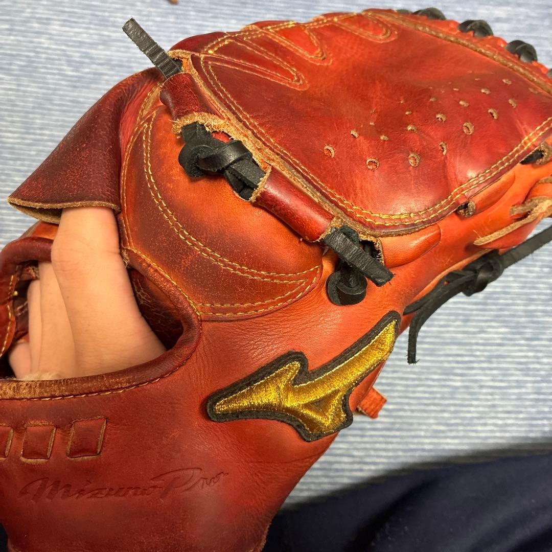 Mizuno Pro 軟式グローブ レッド