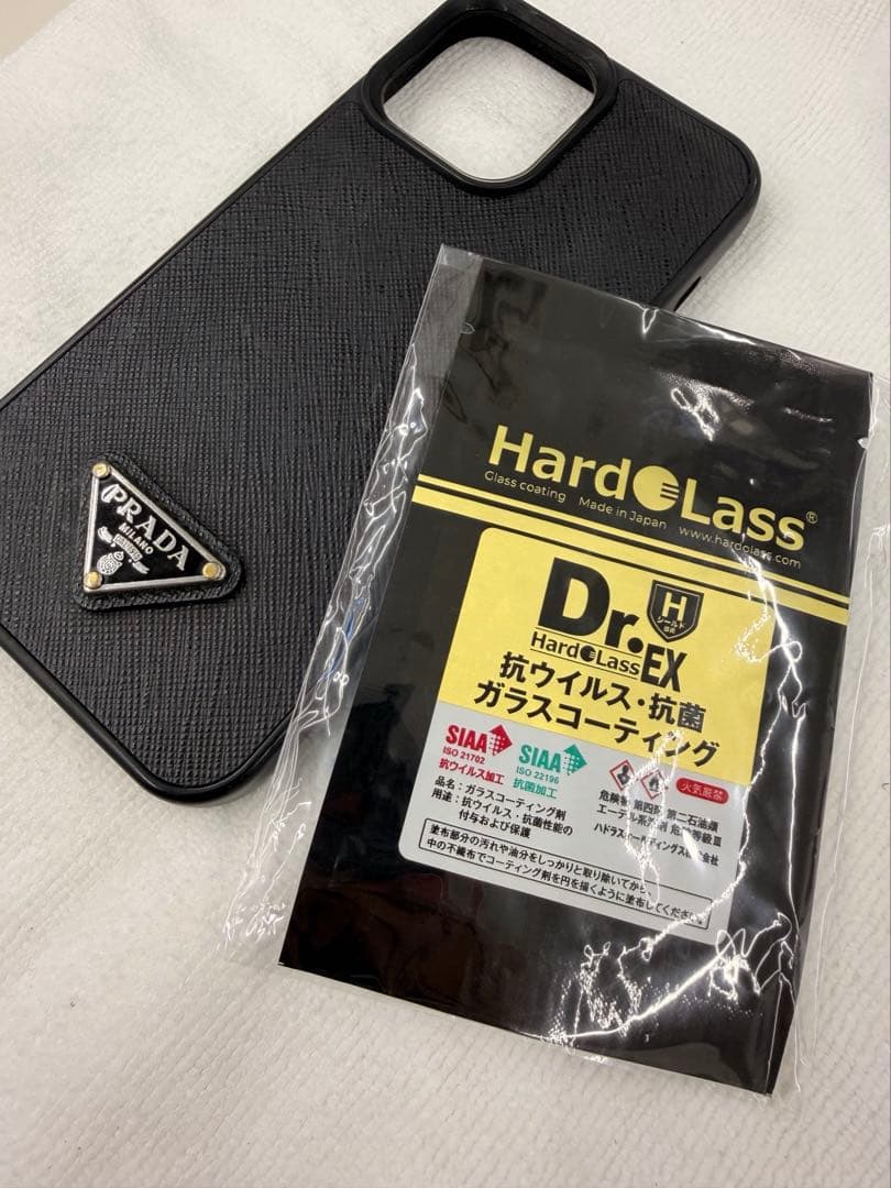 iPhone13ProMax PRADA ケース　プラダ　ハドラス付き