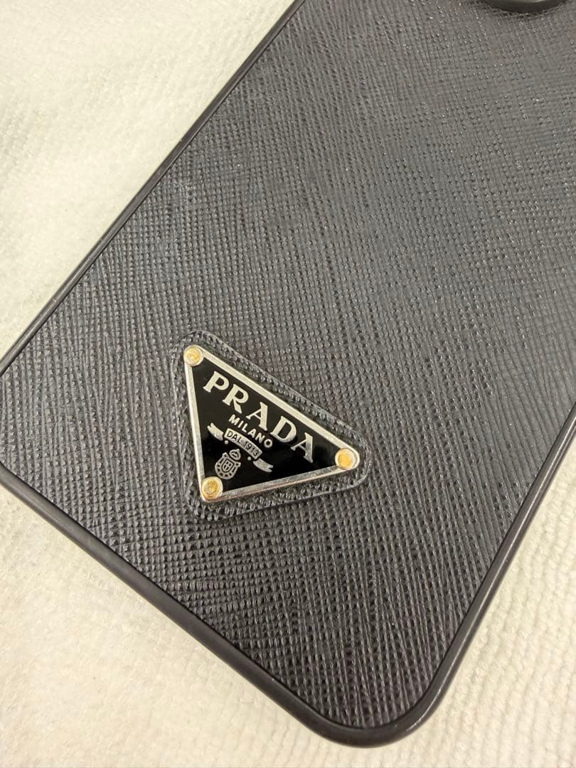 iPhone13ProMax PRADA ケース　プラダ　ハドラス付き