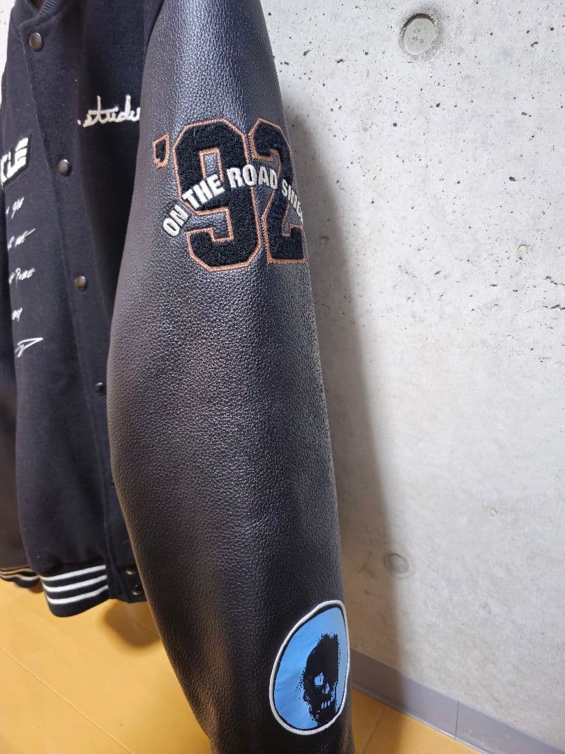 PLEASURES MO WAX スタジャン