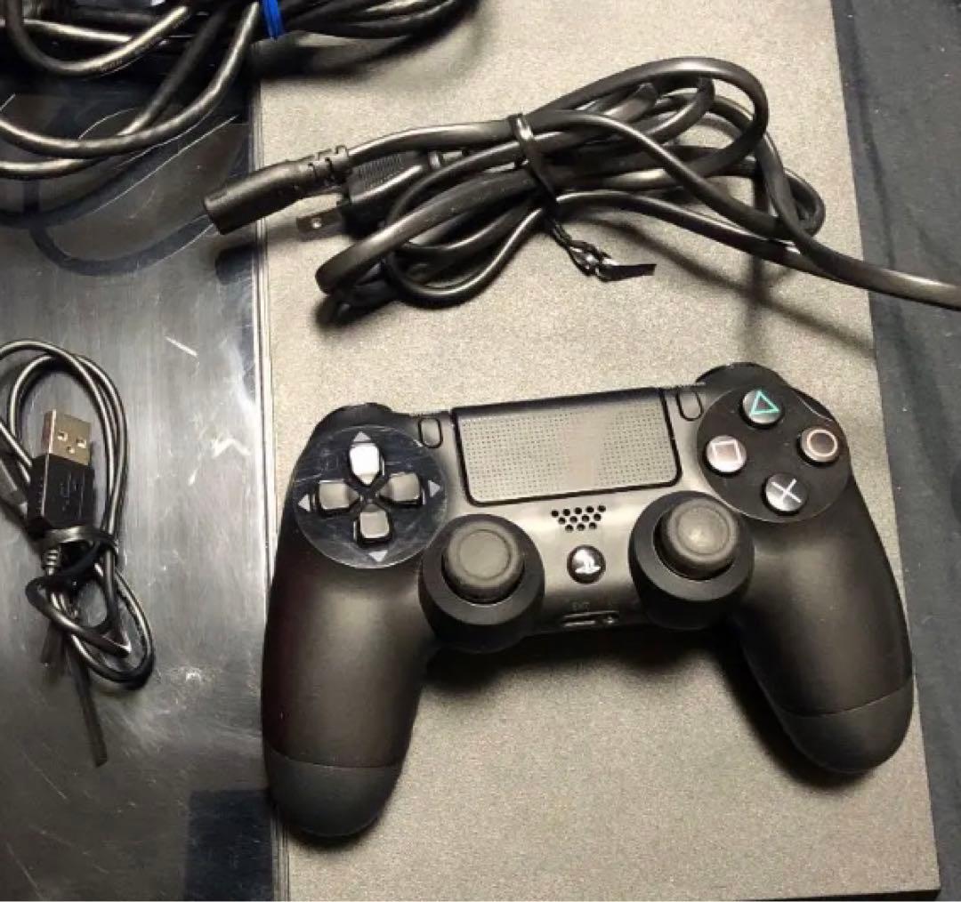 PS4 本体　中古　ジェットブラック　500GB 20