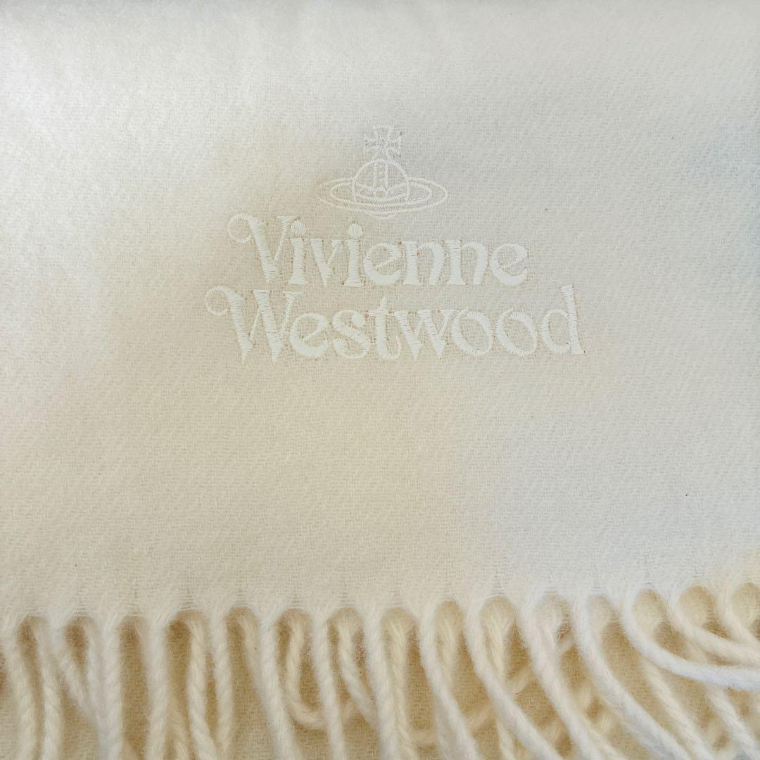 新品タグ付き　VivienneWestwood マフラー　アイボリー　ホワイト