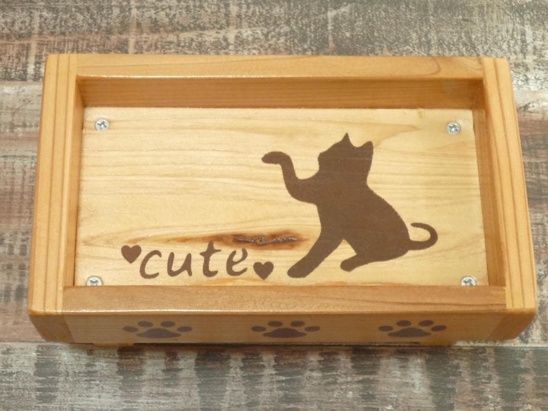 ⭐さくらオーダー品♥️椅子＆留具BOX⭐わんにゃん柄♥️--150・151