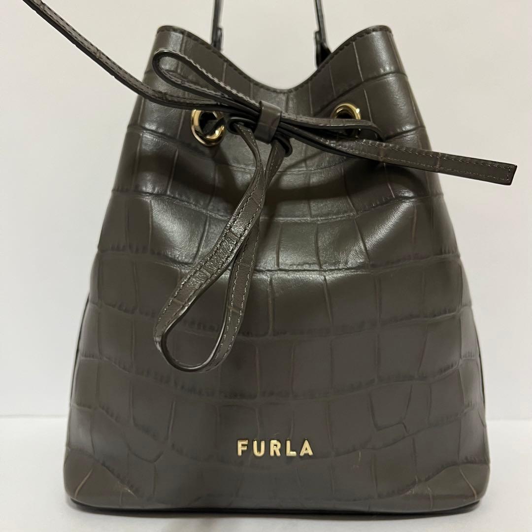 極美品✨現行ロゴ✨フルラ　コスタンザ　2way ショルダーバッグ　クロコ　黒色