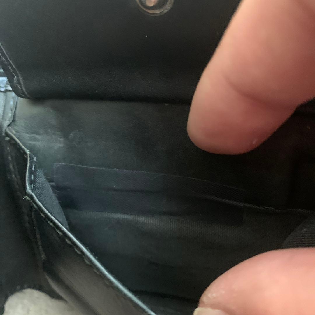 そ*ら様 GUCCI蛇デザイン 二つ折り財布