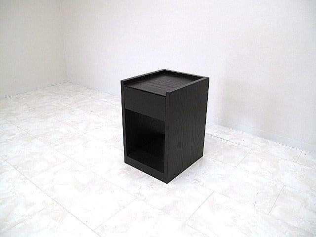 展示品　シモンズ ナイトテーブル「KA2101」 　ベッドサイドテーブル