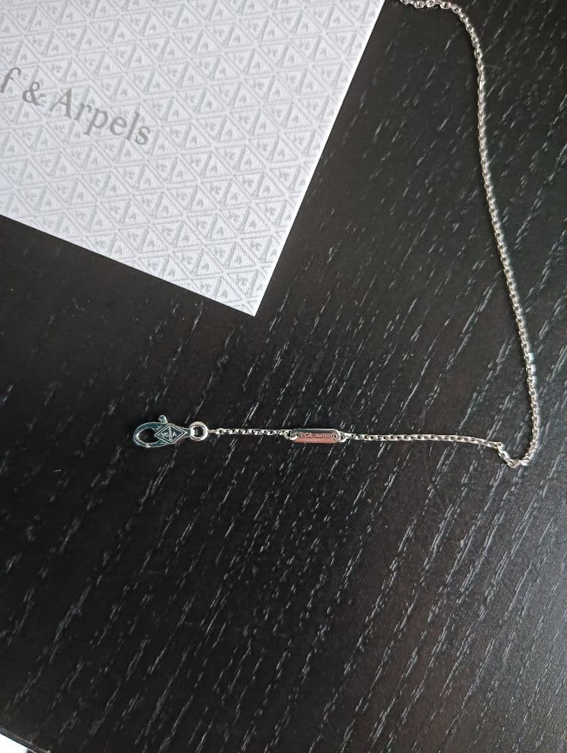 Nanaさまありがとうございますヴァンクリーフ　スウィートダイヤペンダント