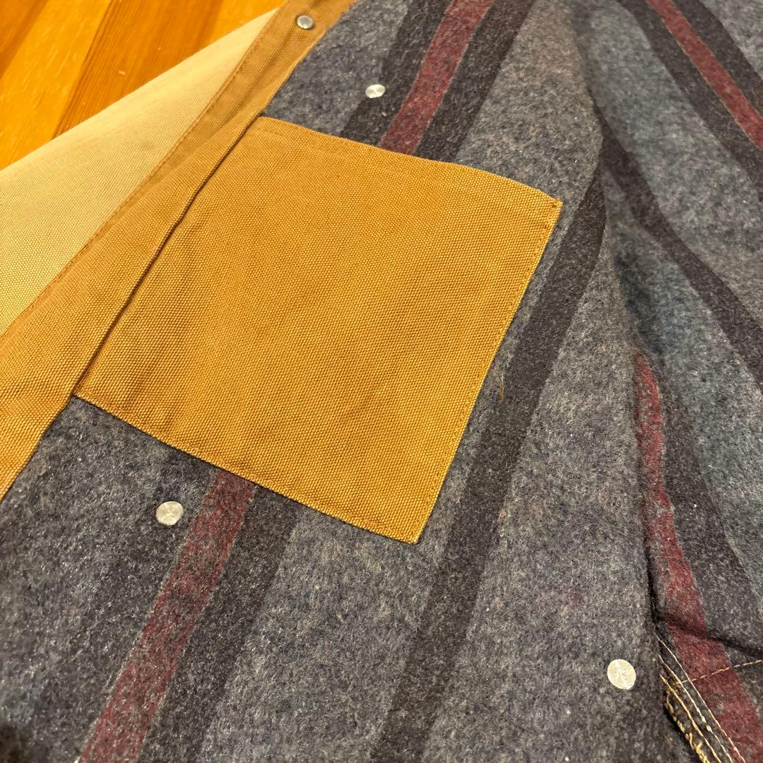 Carhartt 〈カーハート デトロイトジャケット〉