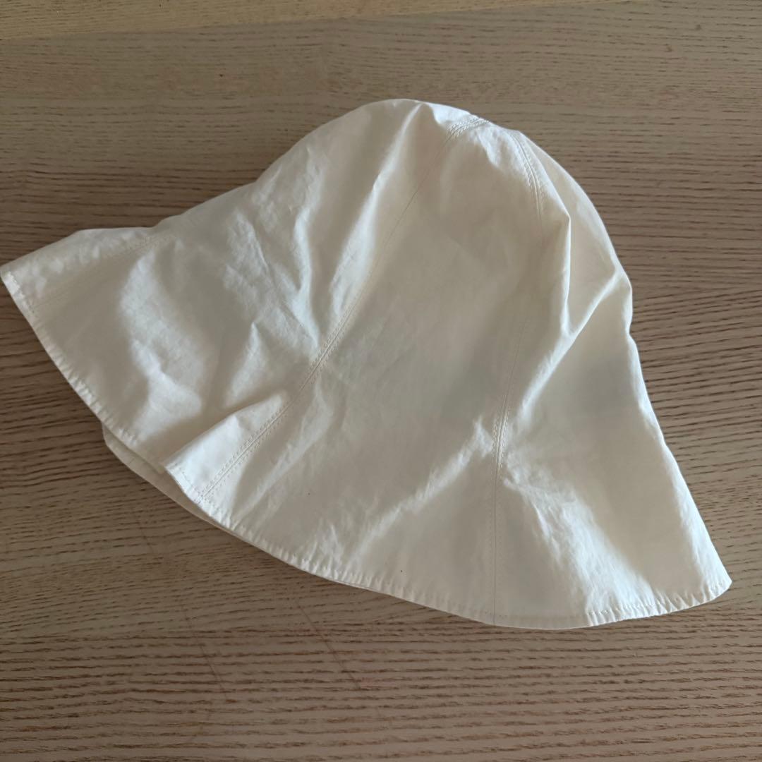 Yoli◯ヨリ◯Tulip hat◯ホワイト