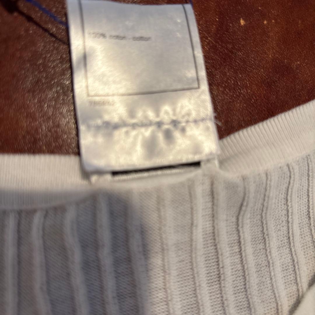 CHANEL タンクトップ 42 ボタン　ホワイト　新品　ノースリーブ