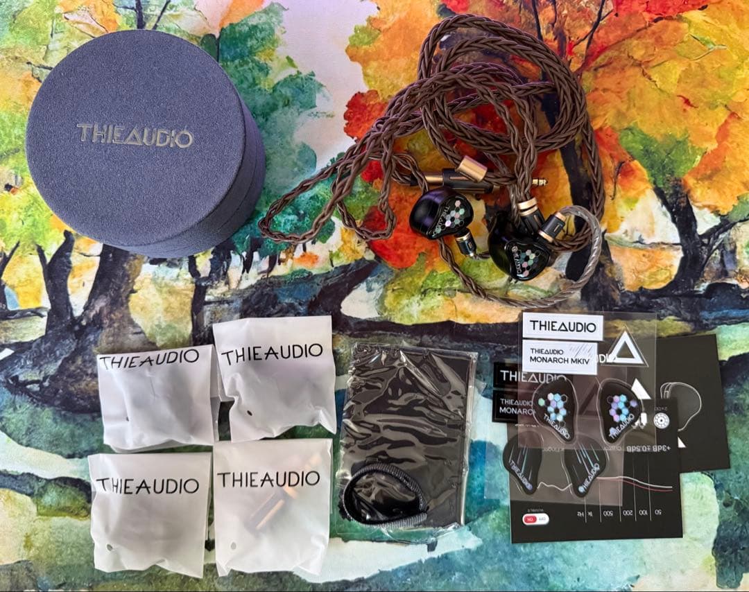 THIEAUDIO Monarch MKIV Kaleidoglow【中古美品】