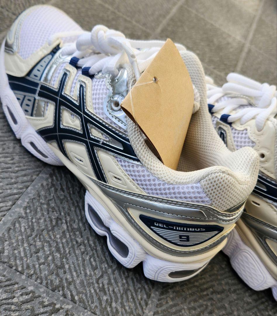 値下げ・ASICS アシックス　GEL-NIMBUS9 ホワイト 24.5㎝