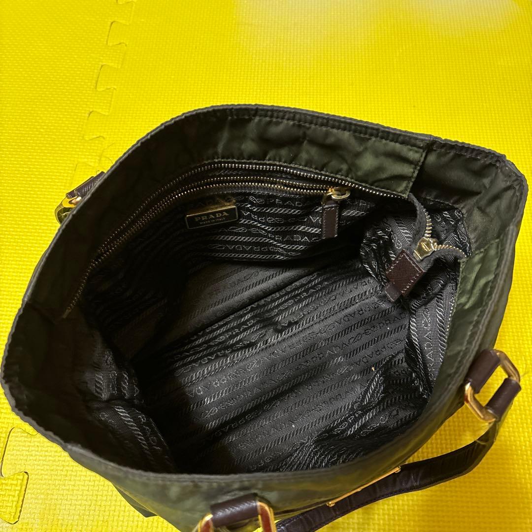 PRADA オリーブグリーン トートバッグ