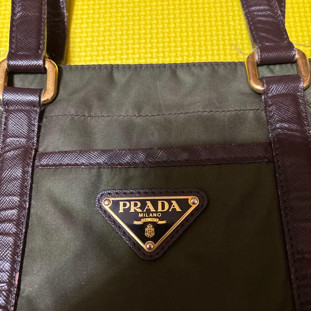 PRADA オリーブグリーン トートバッグ