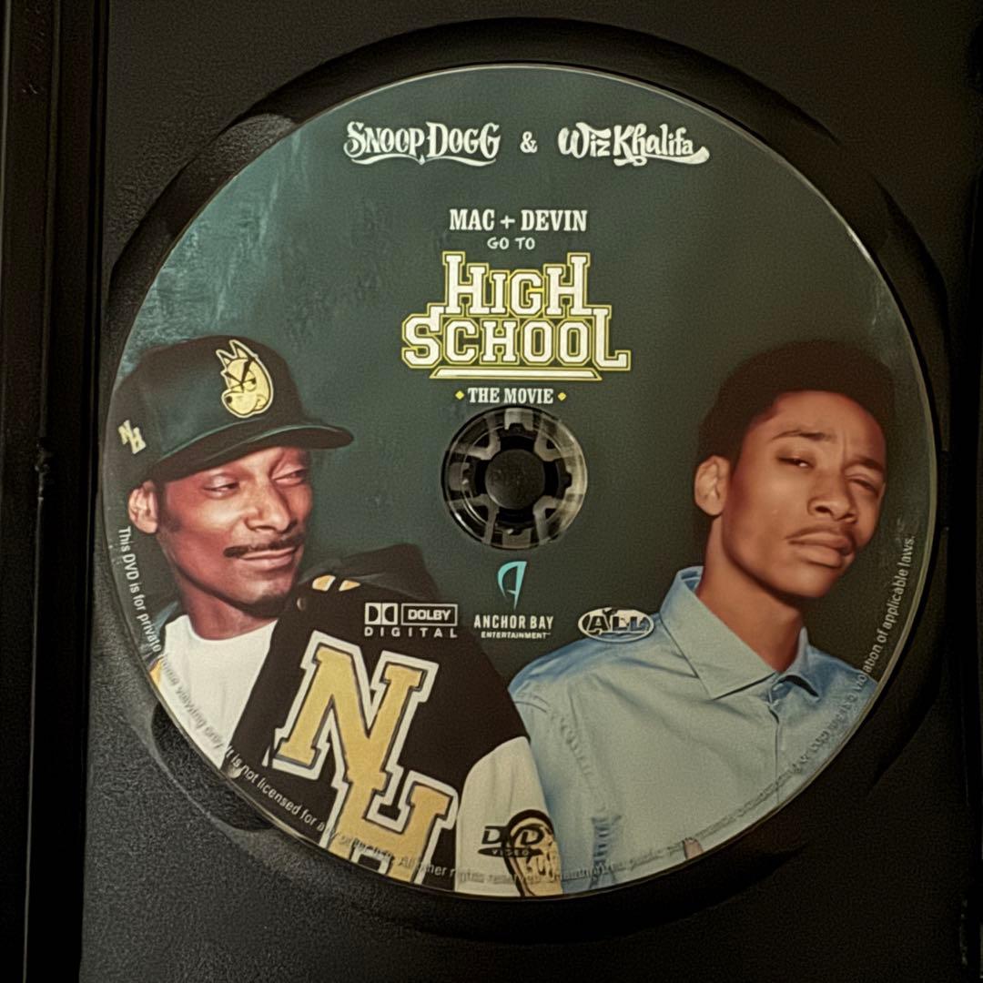 Mac & Devin Go to High School snoop 大麻