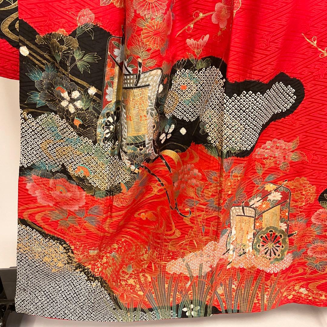 ヴィンテージ☆ママ振り朱赤紗綾形文様金彩御所車絞り模様振り袖フルセット