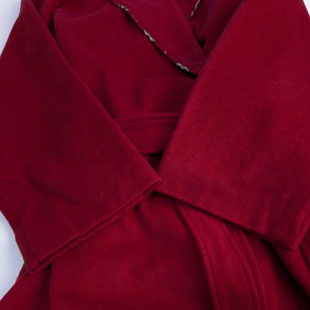 未使用、タグ付き バーバリーロンドン ガウンコート L ベルト 赤 ホース刺繍