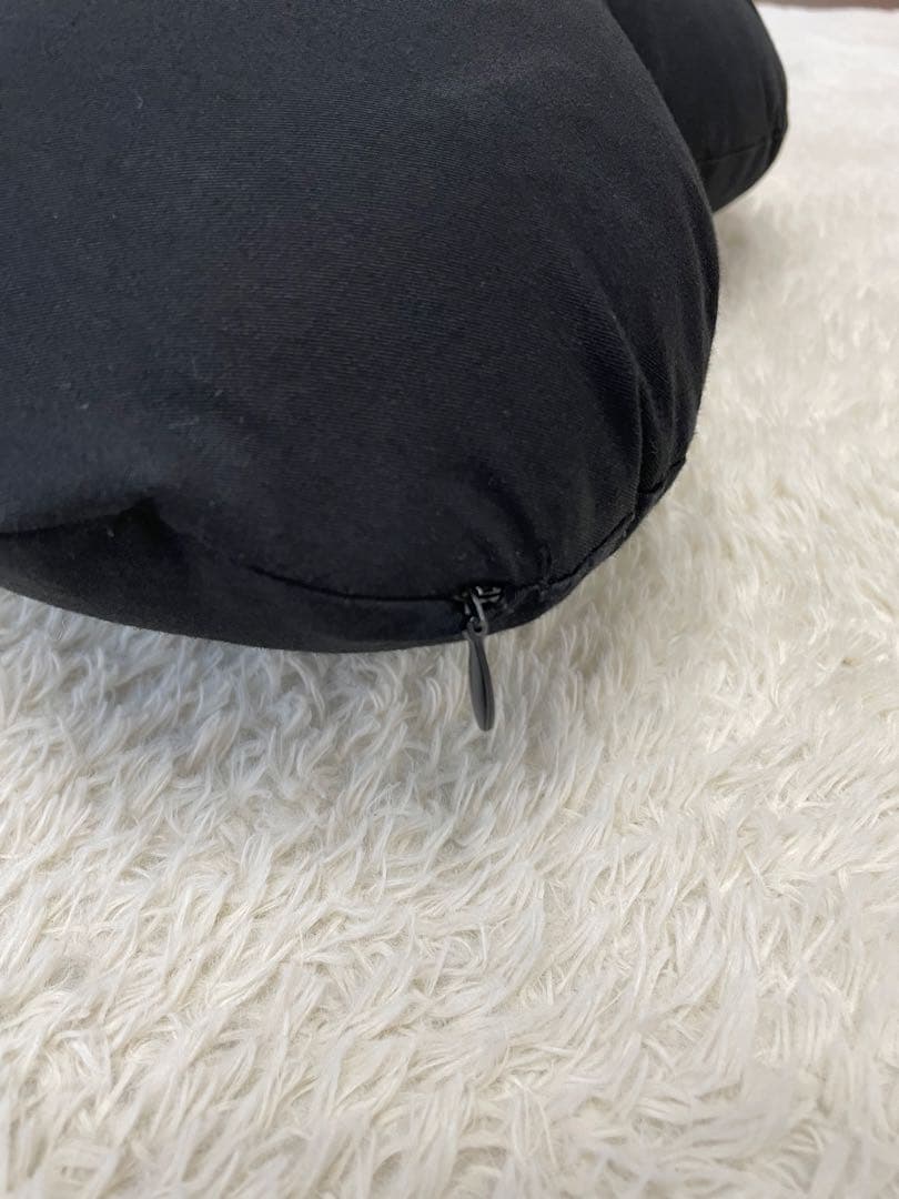 Girls Don’t Cry クッション ブラック VERDY